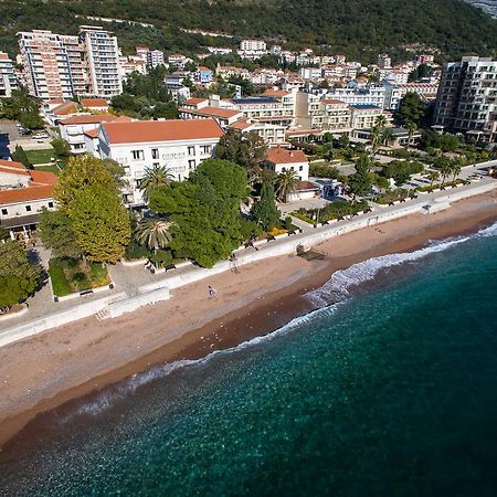De Lux Apartments Petrovac 外观 照片