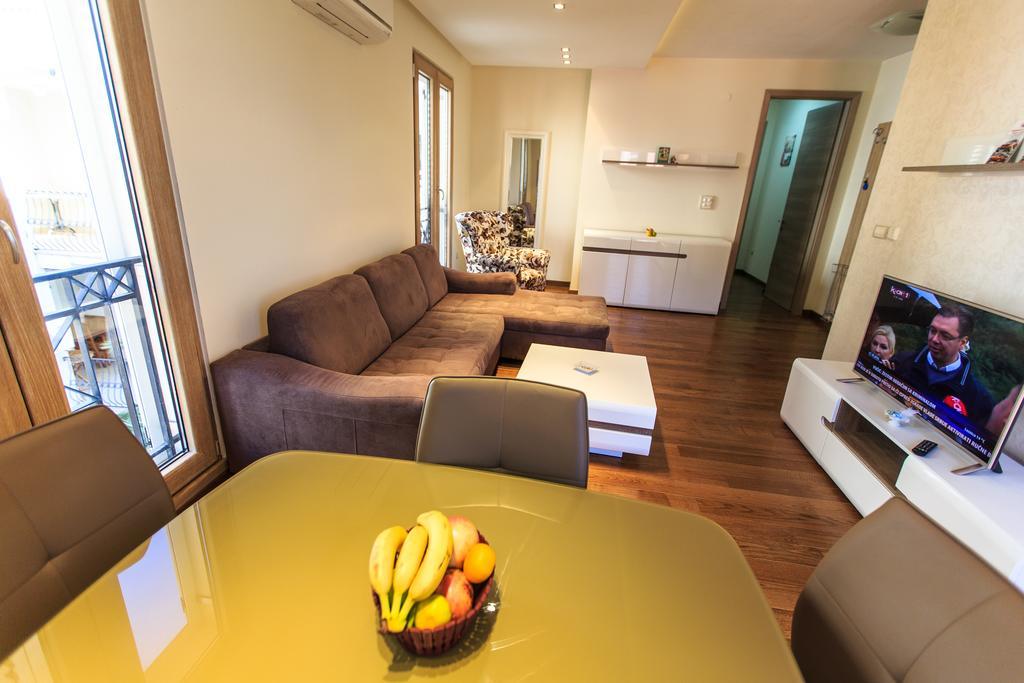 De Lux Apartments Petrovac 外观 照片