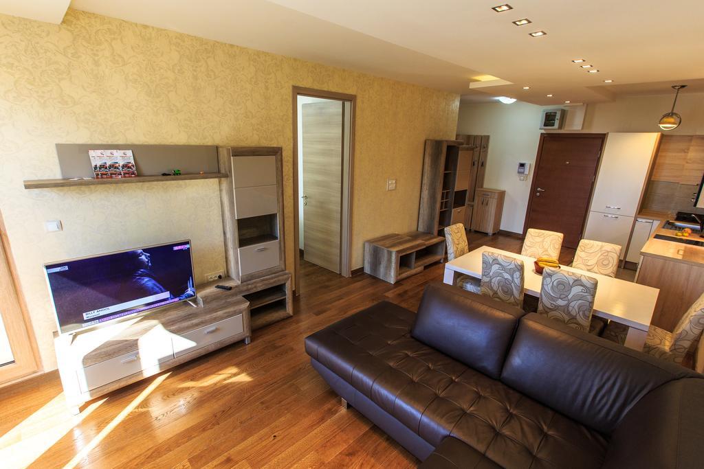 De Lux Apartments Petrovac 外观 照片