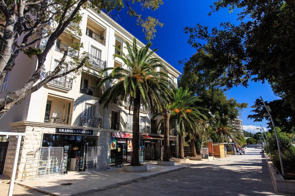 De Lux Apartments Petrovac 外观 照片