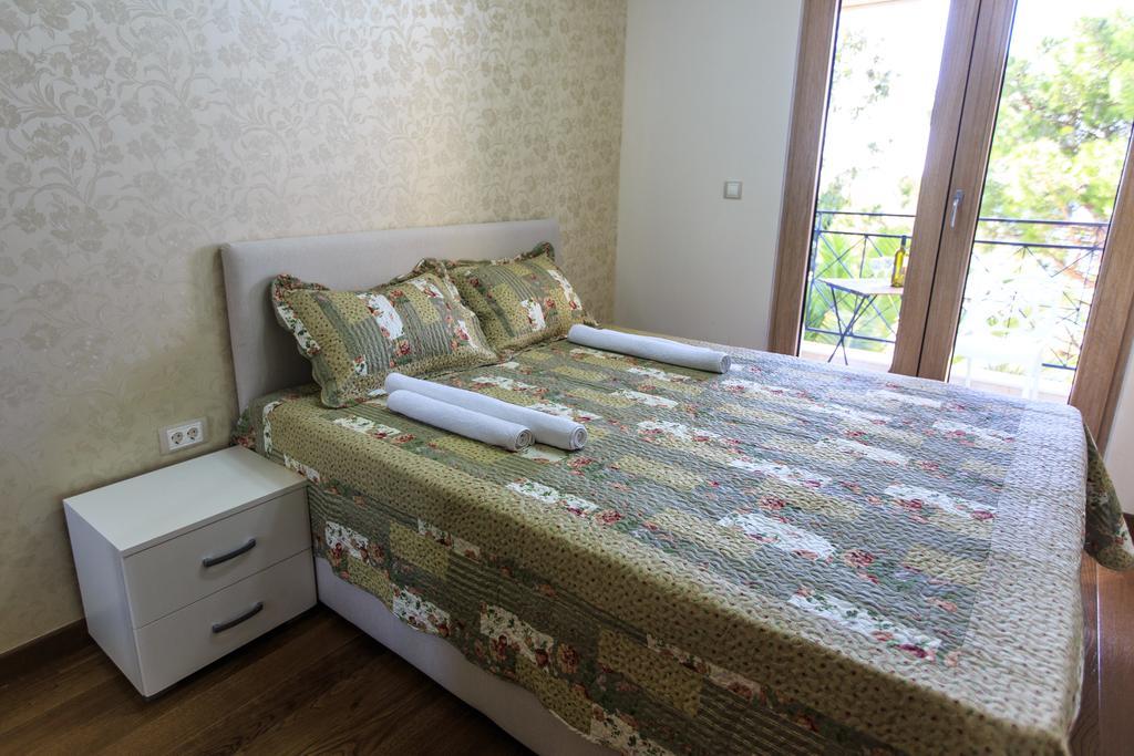 De Lux Apartments Petrovac 外观 照片