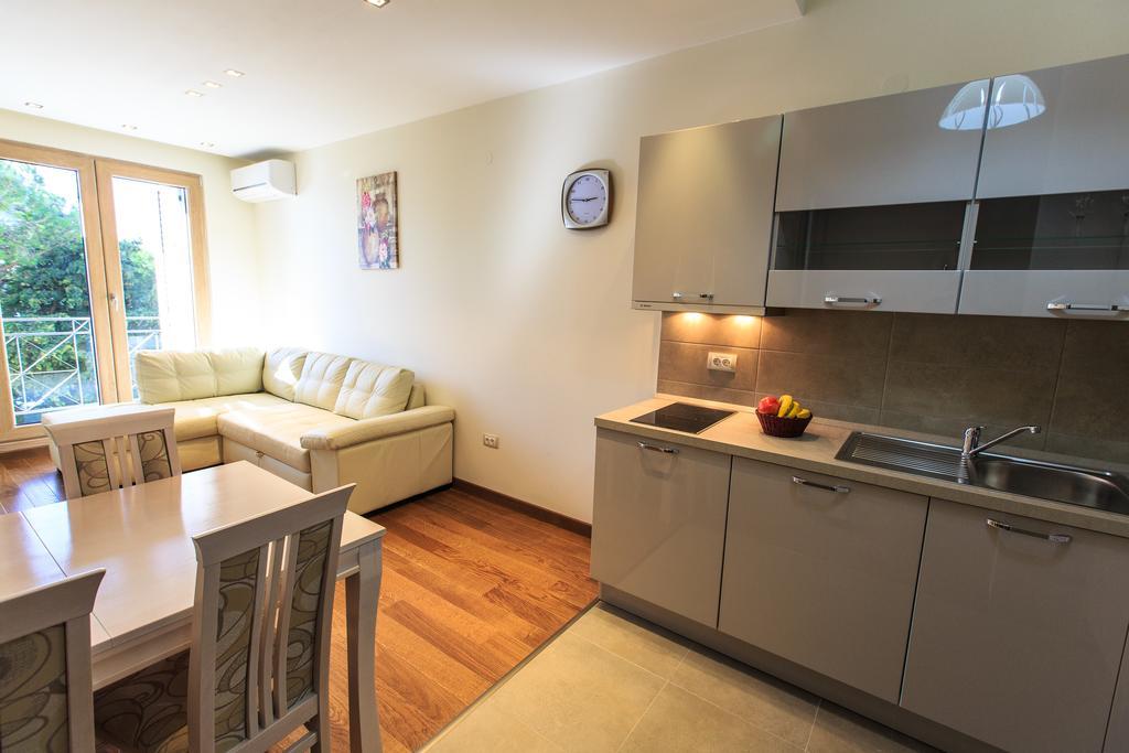 De Lux Apartments Petrovac 外观 照片