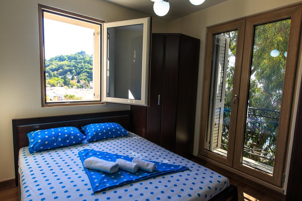 De Lux Apartments Petrovac 外观 照片